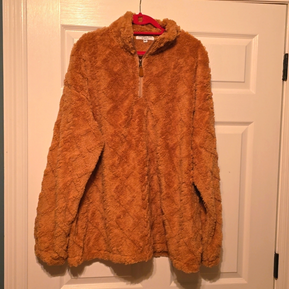 Chic Soul Fuzzy Pull Over
